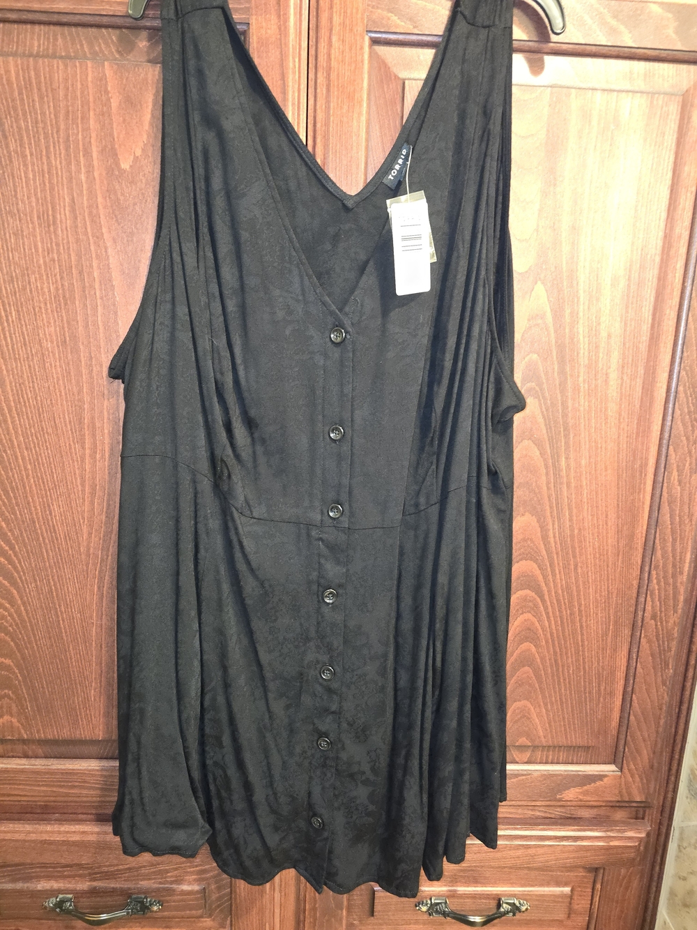 TORRID 5X NEW  Black Sleeveless Button-Front V-Neck Tunic LONG & FLOWY